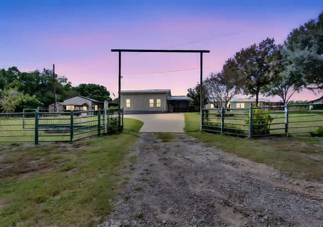 Photo 2 of Single family home for sale at 490 James Rd, Ferris, TX 75125 | MLS# 21072152 | Listing updated on 2026-08-22