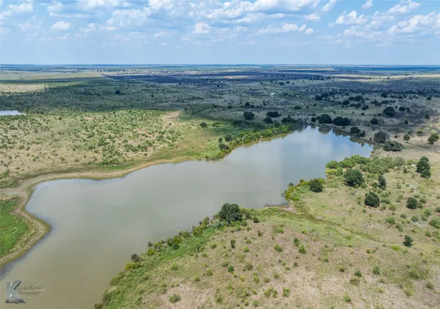 Photo 3 of House for sale at 1208 County Road 304, Throckmorton, TX 76483 | MLS# 21073533 | Listing updated on 2026-09-17