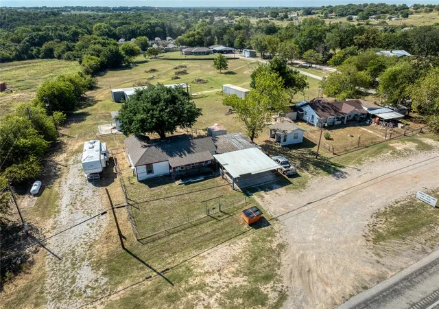 Photo 3 of Multi family home for sale at 6473 W Hwy 199, Springtown, TX 76082 | MLS# 21075214 | Listing updated on 2026-09-18