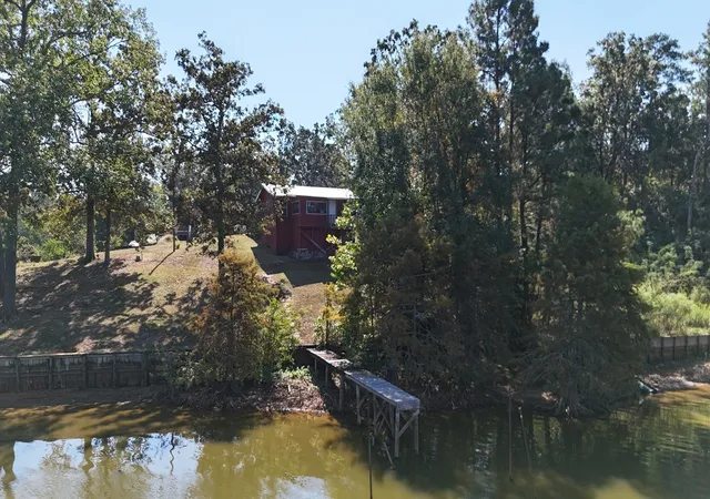 Photo 2 of Single family home for sale at 401 Ridge Row, Many, LA 71449 | MLS# 21076689 | Listing updated on 2026-08-22