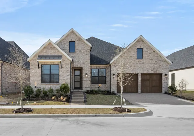 Photo 1 of Single family home for sale at 4726 Hawthorn Hills, Arlington, TX 76005 | MLS# 21076831 | Listing updated on 2026-09-22