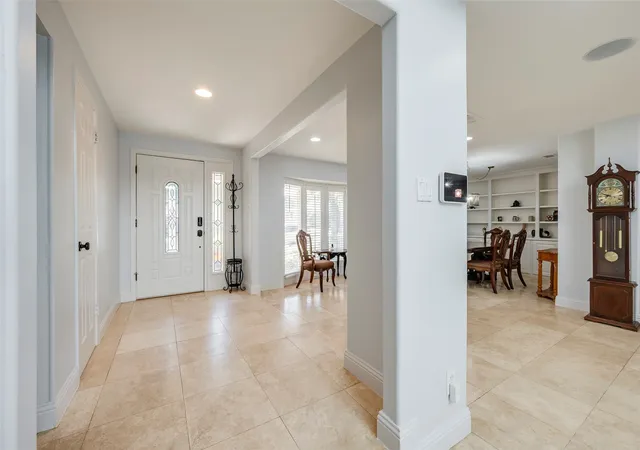 Photo 3 of Single family home for sale at 5017 Boulder Lake Rd, Fort Worth, TX 76103 | MLS# 21075610 | Listing updated on 2026-07-18