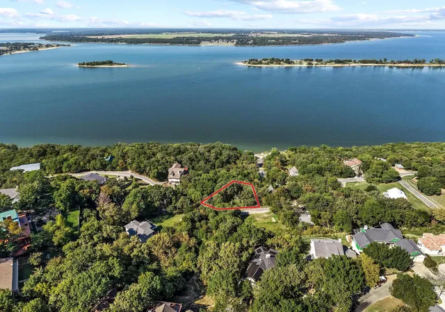 Photo 2 of Land for sale at 210 Walnut Ln, Pottsboro, TX 75076 | MLS# 21077932 | Listing updated on 2026-09-28