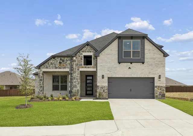 Photo 2 of Sale Pending at 4309 Laurel Trl, Midlothian, TX 76065 | MLS# 21077974 | Listing updated on 2026-10-07