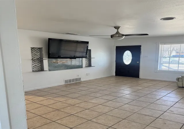 Homes for sale in Balch Springs, TX | 14617 Marsha Dr, Balch Springs, TX 75180 | MLS# 21078161