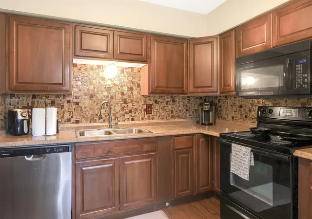 5th image of 5624 Boca Raton Blvd, Fort Worth, TX 76112