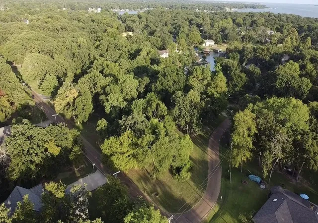 Photo 1 of Land for sale at Tbd Lake Dr, Enchanted Oaks, TX 75156 | MLS# 21073593 | Listing updated on 2026-09-19