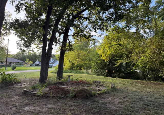 Photo 3 of Land for sale at Tbd Lake Dr, Enchanted Oaks, TX 75156 | MLS# 21073593 | Listing updated on 2026-09-19