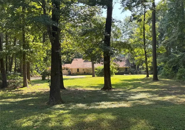 Homes for sale in Benton, LA | 522 Twin Point Dr, Benton, LA 71006 | MLS# 21078404