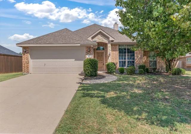 Photo 1 of Single family home for sale at 107 Stoneridge Dr, Crandall, TX 75114 | MLS# 21078794 | Listing updated on 2026-08-22