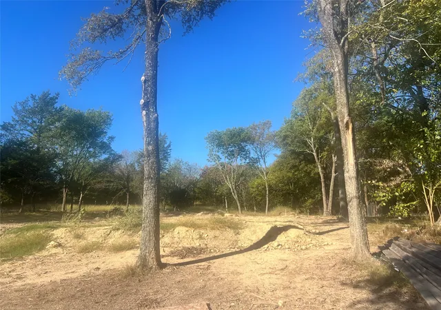 Photo 4 of Land for sale at Tbd Ash Dr, Denison, TX 75020 | MLS# 21078877 | Listing updated on 2026-09-28