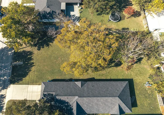 Photo 3 of Land for sale at 1102 W Erwin Ave, Mc Kinney, TX 75069 | MLS# 21061188 | Listing updated on 2026-07-09