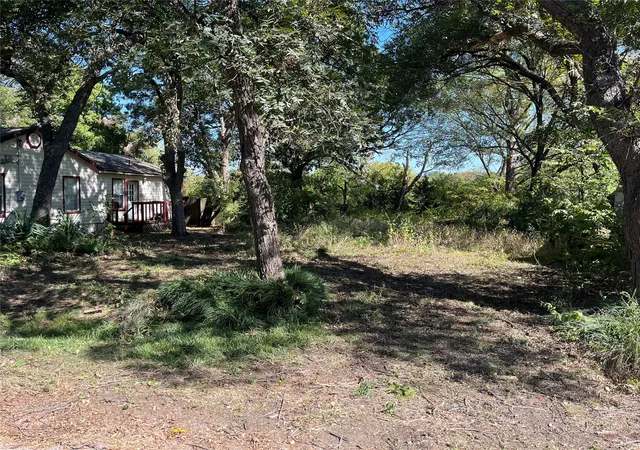 Homes for sale in Bells, TX | 309 S Jernigan St, Bells, TX 75414 | MLS# 21078999