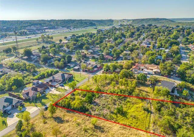 Photo 3 of Land for sale at 26 Army Ave, Dallas, TX 75211 | MLS# 21078102 | Listing updated on 2026-08-22