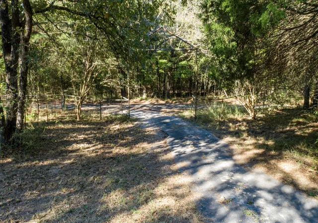 Photo 3 of Land for sale at 412 Rs County Road 1275, Emory, TX 75440 | MLS# 21080290 | Listing updated on 2026-10-06