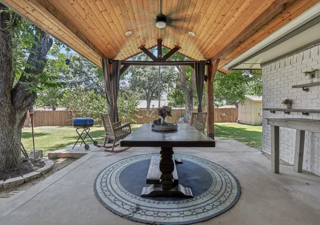 Photo 3 of Single family home for sale at 1213 W Tarrant Rd, Grand Prairie, TX 75050 | MLS# 21080417 | Listing updated on 2026-08-31