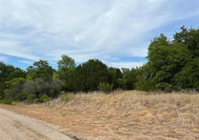 Homes for sale in Granbury, TX | 6213 Oklahoma Trl, Granbury, TX 76048 | MLS# 21078910