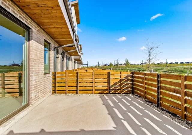 Photo 2 of Sale Pending at 2028 Ne Aldrich Mews, Celina, TX 75009 | MLS# 21081002 | Listing updated on 2026-08-31