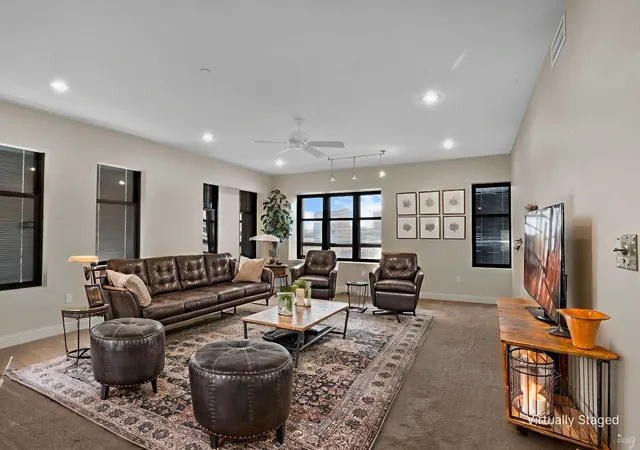 Photo 4 of Condo for sale at 229 Milam St #42, Shreveport, LA 71101 | MLS# 21081427 | Listing updated on 2026-08-22