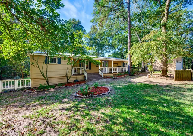 Homes for sale in Hawkins, TX | 4491 S Fm 2869, Hawkins, TX 75765 | MLS# 21081638