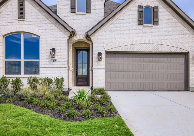 Photo 3 of Single family home for sale at 4408 Lamplights Dr, Prosper, TX 75078 | MLS# 21082725 | Listing updated on 2026-09-03