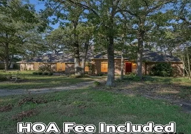 Homes for sale in Hideaway, TX | 532 Woodside Dr, Hideaway, TX 75771 | MLS# 21080363