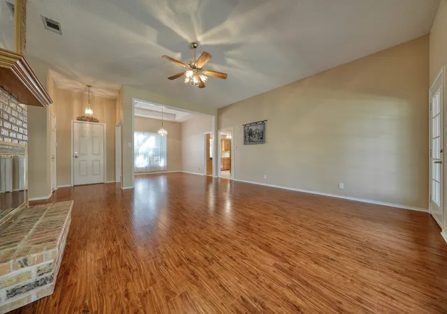 Homes for sale in Hideaway, TX | 532 Woodside Dr, Hideaway, TX 75771 | MLS# 21080363