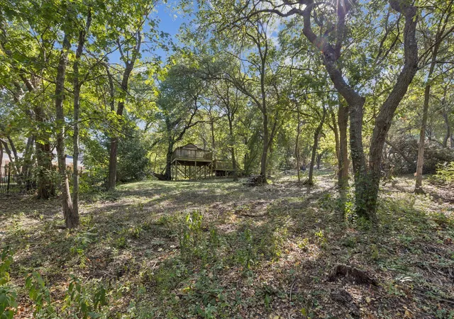 Homes for sale in Fairview, TX | 811 Shady Brook Ln, Fairview, TX 75069 | MLS# 21079039