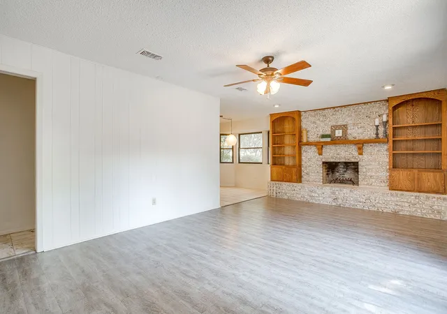 5th image of 8605 Marys Creek Dr, Benbrook, TX 76116 | MLS# 21083345
