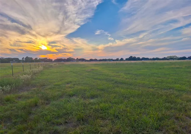 Photo 2 of Land for sale at Tbd Cr 2147 #B, Kemp, TX 75143 | MLS# 21083492 | Listing updated on 2026-09-28