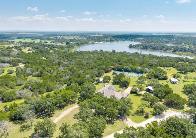 Homes for sale in Hamilton, TX | 725 County Road 300, Hamilton, TX 76531 | MLS# 21083742