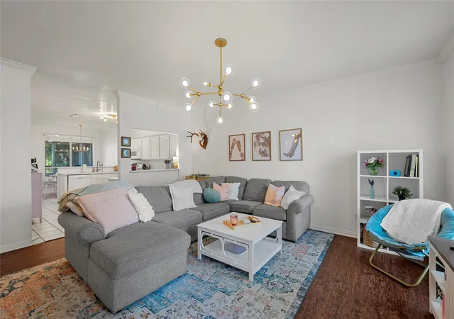 Photo 3 of Multi family home for sale at 1915 S 7th St, Waco, TX 76706 | MLS# 21083095 | Listing updated on 2026-08-22