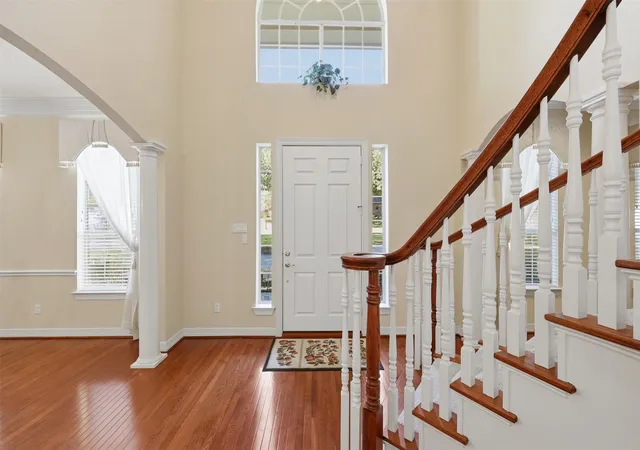 Photo 4 of Single family home for sale at 1860 Plum Creek Dr, Midlothian, TX 76065 | MLS# 21081842 | Listing updated on 2026-10-07