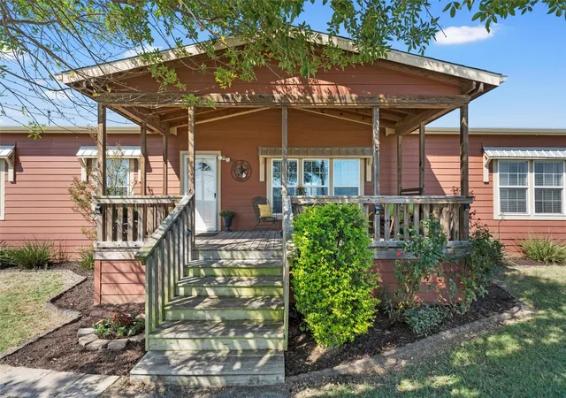 Photo 3 of Manufactured home for sale at 3449 Bluhm Rd, West, TX 76691 | MLS# 21084288 | Listing updated on 2026-07-06