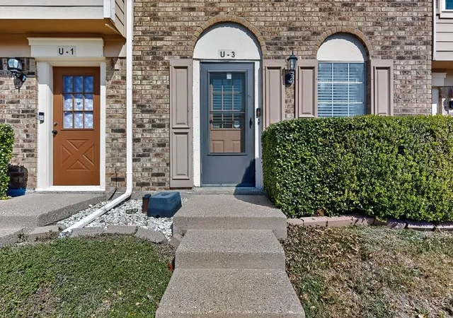 Homes for sale in Plano, TX | 2500 E Park Blvd #U3, Plano, TX 75074 | MLS# 21084429