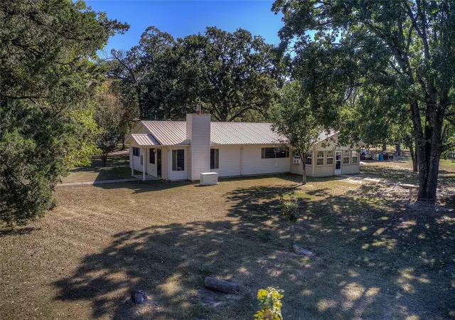 Photo 2 of Single family home for sale at 331 County Road 1887, Yantis, TX 75497 | MLS# 21080562 | Listing updated on 2026-10-06