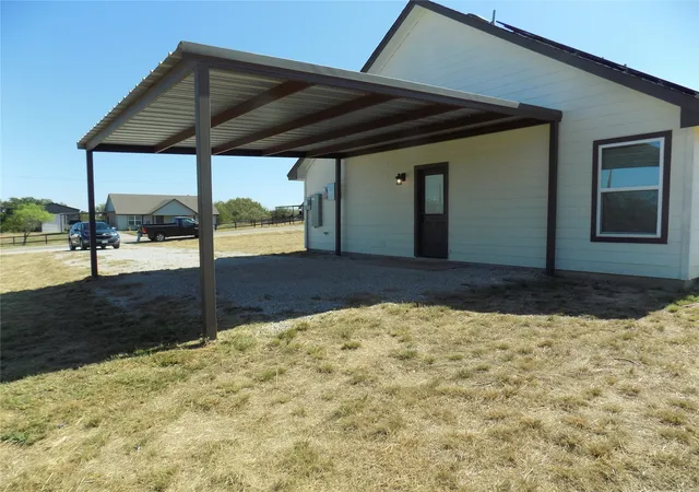 Photo 3 of Single family home for sale at 506 Pecan Tree Ct, Poolville, TX 76487 | MLS# 21084427 | Listing updated on 2026-09-28