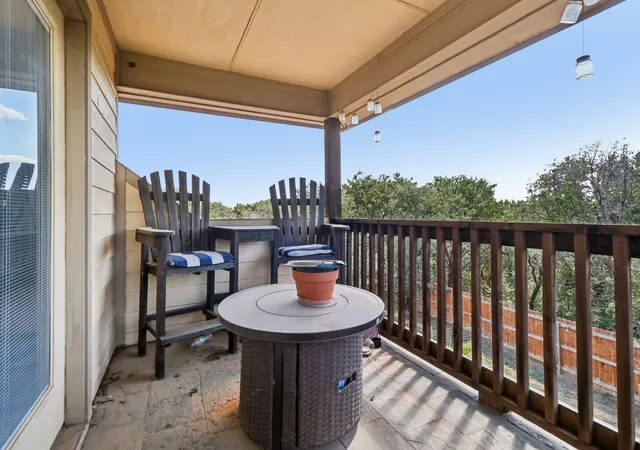 Homes for sale in Granbury, TX | 1203 Pala Dura Ct, Granbury, TX 76048 | MLS# 21084767