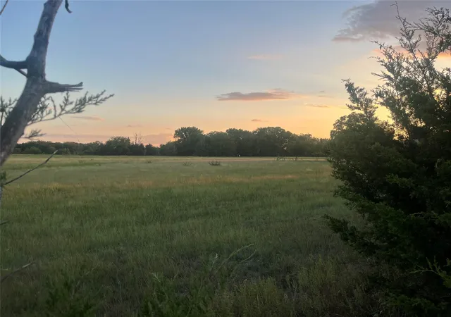 Photo 1 of Sale Pending at 000 Fm 273, Bonham, TX 75418 | MLS# 21082697 | Listing updated on 2026-10-08