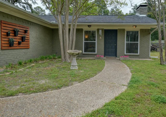Homes for sale in Hideaway, TX | 531 Dogwood Ln, Hideaway, TX 75771 | MLS# 21085450