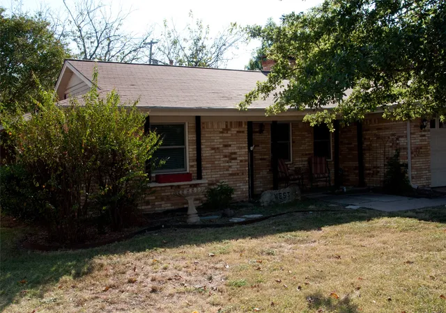 Homes for sale in Greenville, TX | 2509 Burnett Dr, Greenville, TX 75402 | MLS# 21081606