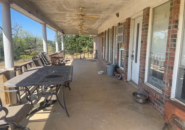Homes for sale in Breckenridge, TX | 520 Cr 221, Breckenridge, TX 76424 | MLS# 21071705