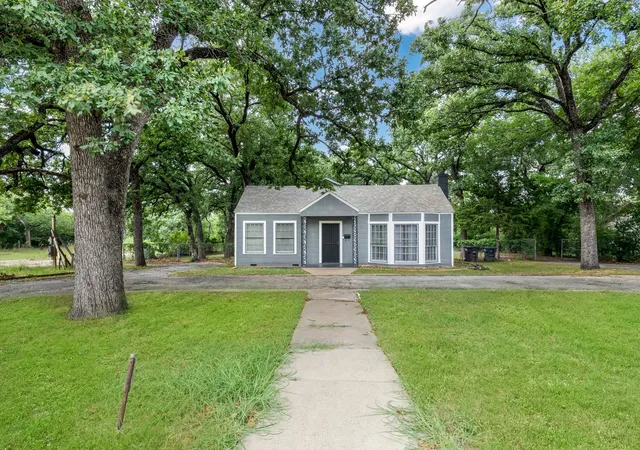 Photo 1 of Single family home for sale at 3029 Mecca, Fort Worth, TX 76119 | MLS# 21069520 | Listing updated on 2026-08-22
