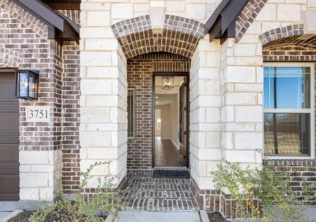 Single family home for sale at 3751 Brookgreen Ln, Kaufman, TX 75142 | MLS# 21086246 | Listing updated on 2026-10-07