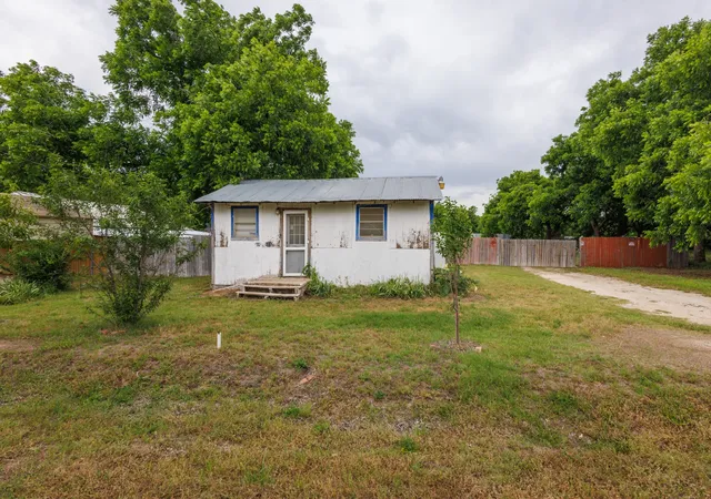 Homes for sale in Clyde, TX | 411 Hamby Rd, Clyde, TX 79510 | MLS# 21085839