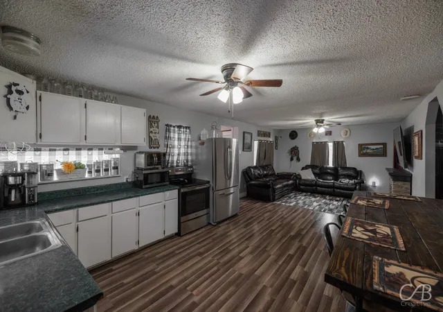 Homes for sale in Clyde, TX | 609 N 4Th St W, Clyde, TX 79510 | MLS# 21085885