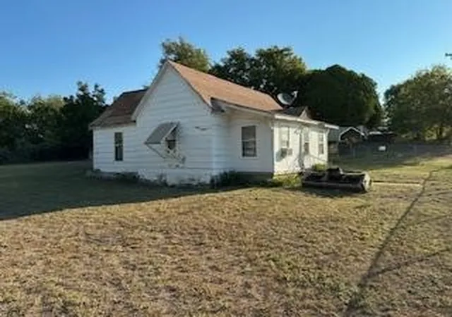 Photo 3 of Single family home for sale at 187 Hudson St, Newark, TX 76071 | MLS# 21085328 | Listing updated on 2026-09-17