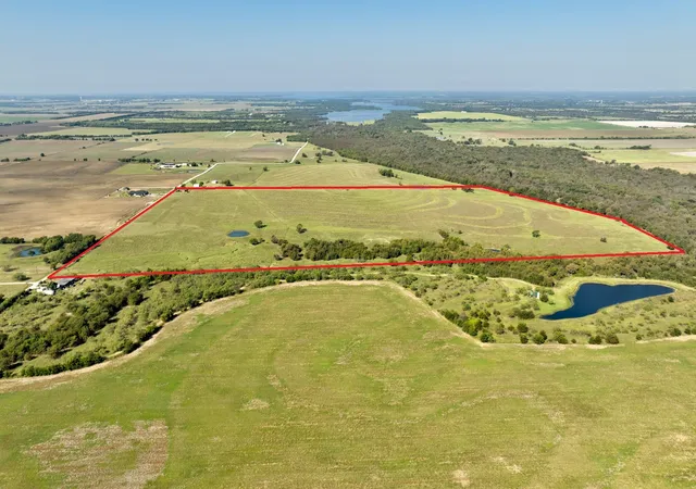 Photo 4 of Land for sale at 831 Baker (East) Rd, Pilot Point, TX 76258 | MLS# 21086380 | Listing updated on 2026-08-22