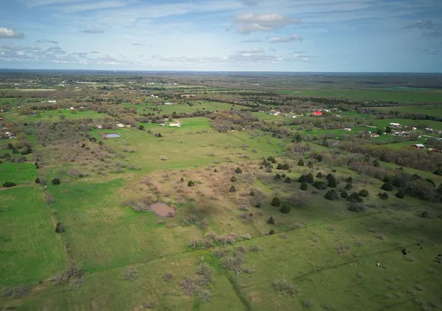 Photo 1 of Land for sale at 18579 Cr 4061 Rd, Scurry, TX 75158 | MLS# 21086021 | Listing updated on 2026-09-26