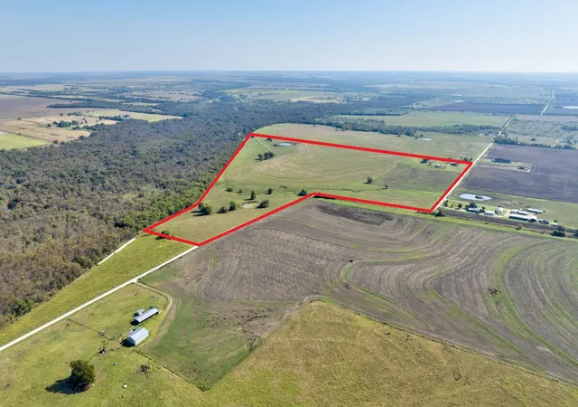 Photo 3 of House for sale at Tbd W Baker Rd, Pilot Point, TX 76258 | MLS# 21086752 | Listing updated on 2026-08-22